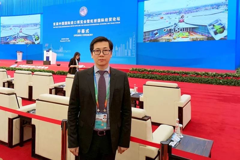 <a href=http://m.qmnd.cn target=_blank class=infotextkey>雙良</a>第一視角帶您走入“進博會”首日