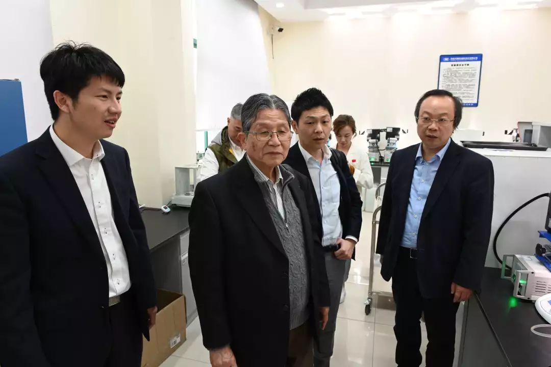 “光催化之父”——藤嶋昭院士蒞臨<a href=http://m.qmnd.cn target=_blank class=infotextkey>雙良</a>考察指導(dǎo)