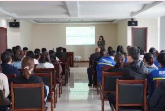 新聞轉(zhuǎn)載｜我區(qū)河道環(huán)境治理仍存短板，區(qū)委書(shū)記沈紅星要求精準(zhǔn)施策確保水環(huán)境整治落實(shí)到位！